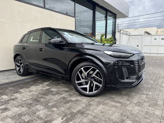 AUDI Q6 E-TRON 100 KW ELÉTRICO PERFORMANCE BLACK QUATTRO